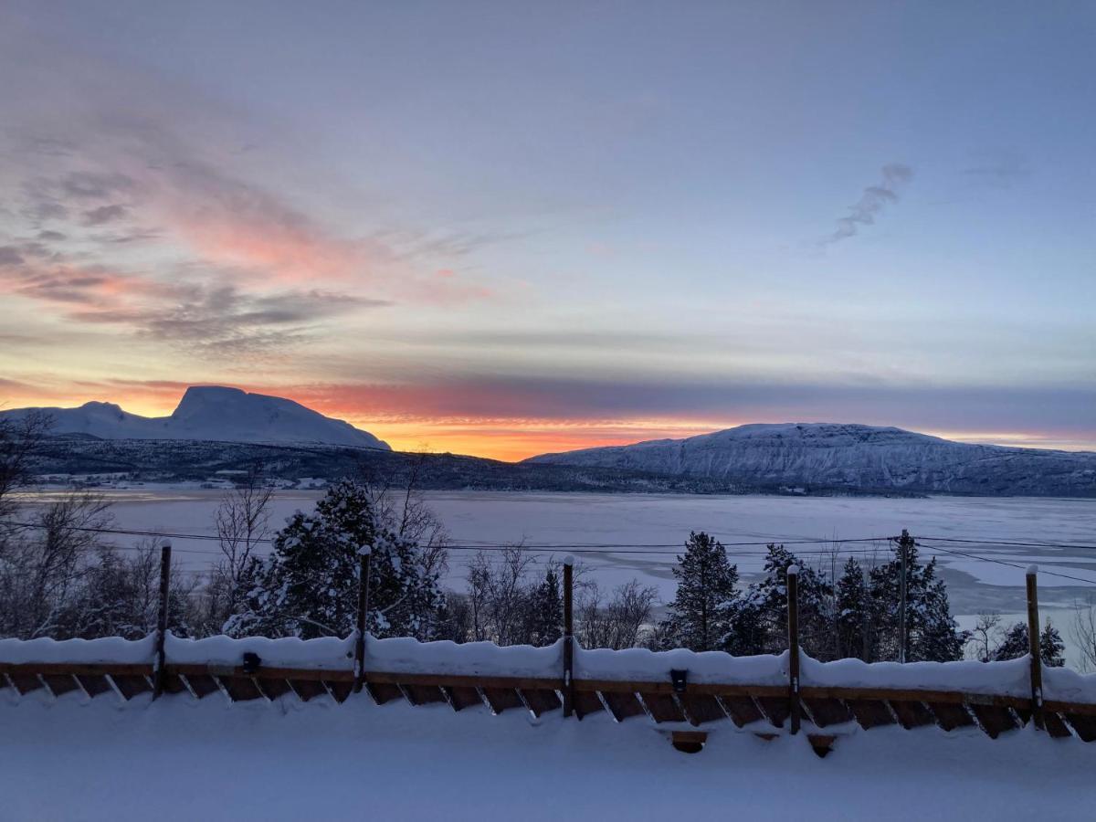 Malangen Lodge Mestervik Exteriör bild