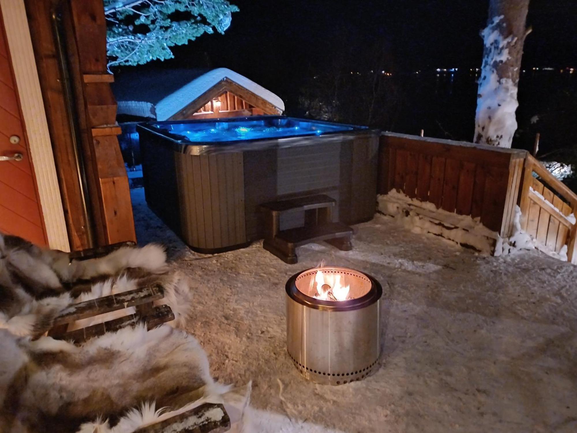 Malangen Lodge Mestervik Exteriör bild